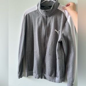 Puma men’s zip up medium